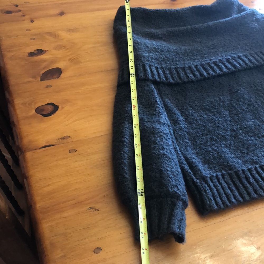 L’ACADEMIE Vesper Sweater in Grey - Picture 15 of 15